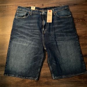 Men’s Levi 569 shorts BRAND NEW WITH TAGS! Size 40